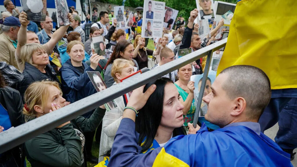 বন্দি বিনিময় করলো ফের রাশিয়া-ইউক্রেন